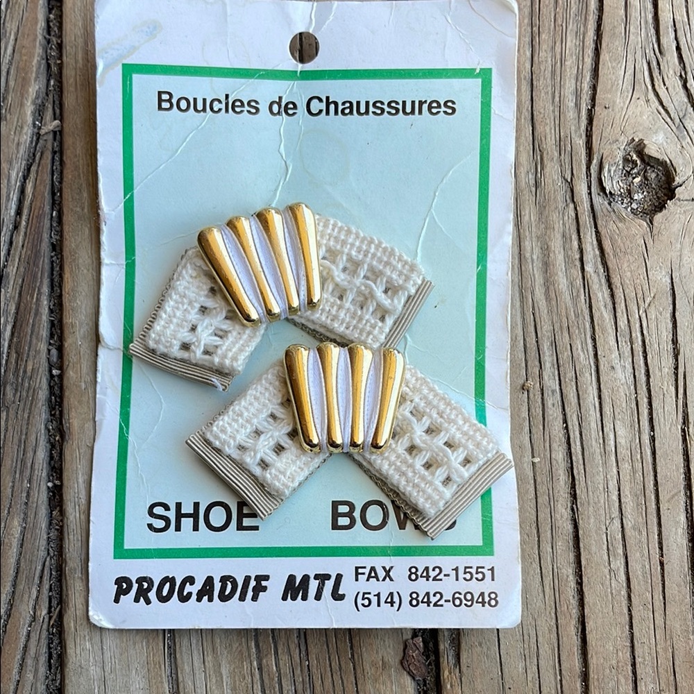 Vintage neutral shoe bows